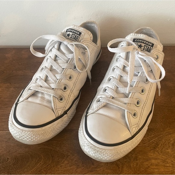 Converse Shoes - Converse Chuck Taylor 109058 White Leather Low Lace Up Sneakers Men 6 Women 8